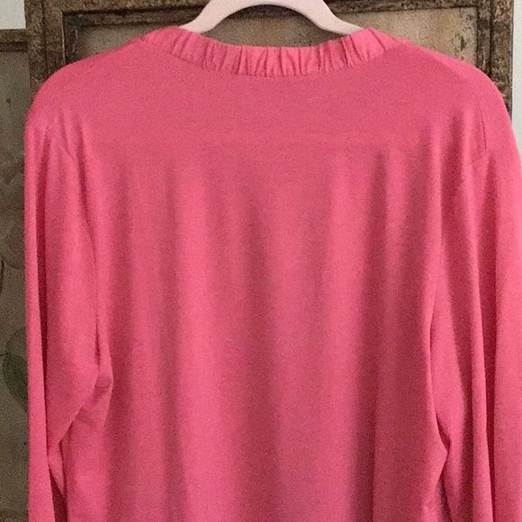 Like New Women’s Jacket - Picture 3 of 3